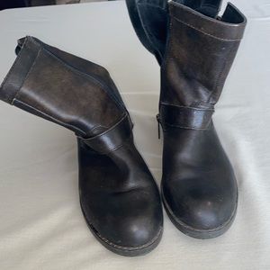 Women’s brown Harley Davidson boots size 8m